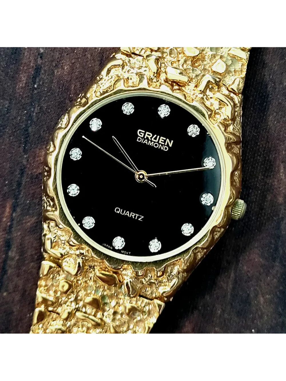 80s Vintage Retro Mens Gruen 12 Diamond Gold Nugget Watch